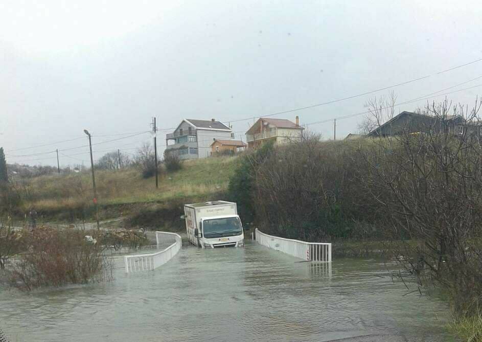 Nevrijeme u Crnoj Gori ne jenjava: Poplave napravile haos