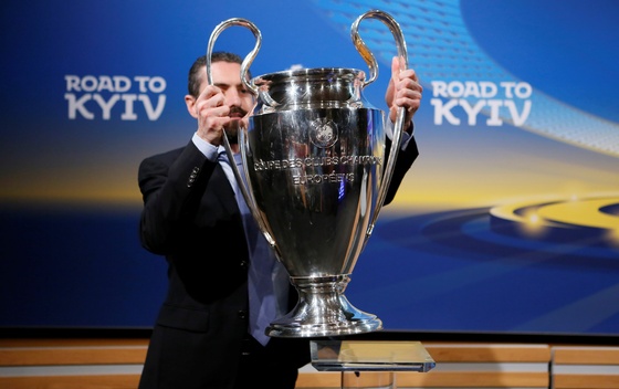 Real na Bajern, Roma na Liverpul