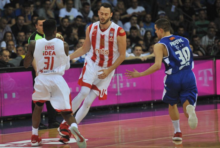 Borba saznaje: Igrači stigli u Moraču,  Zvezda ipak igra!