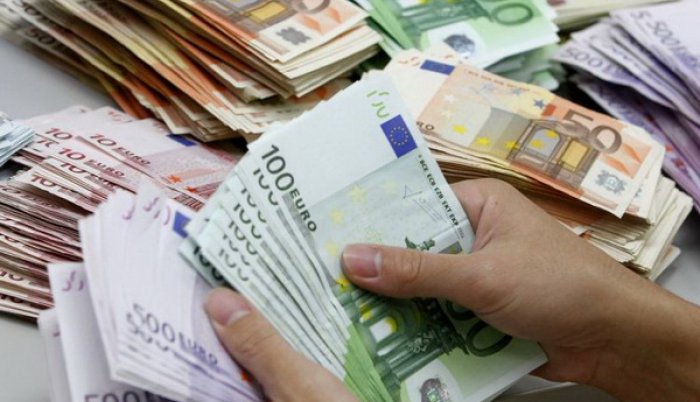 Sumnjiv posao osnivača DAN-a: Pola miliona evra završilo u privatne džepove!