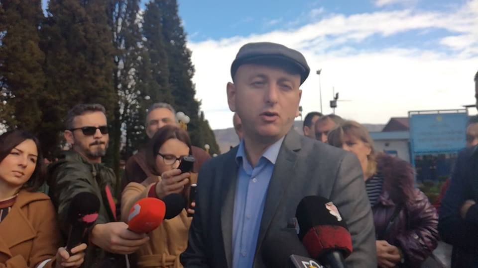 DNP: Brat Milana Kneževića ide u Moskvu na Dan pobjede
