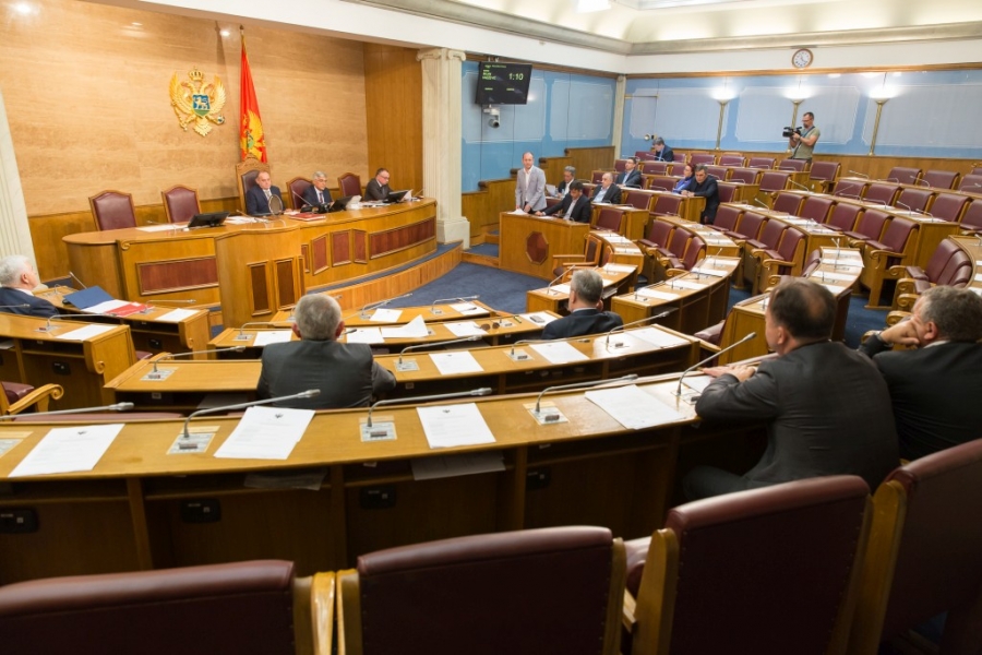 Skupština Crne Gore: Devet poslanika nema poslanički klub