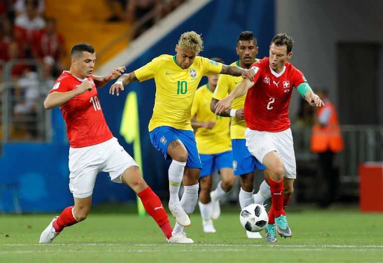Brazil kiksnuo: Švajcarski legionari odoljeli “kariokama”