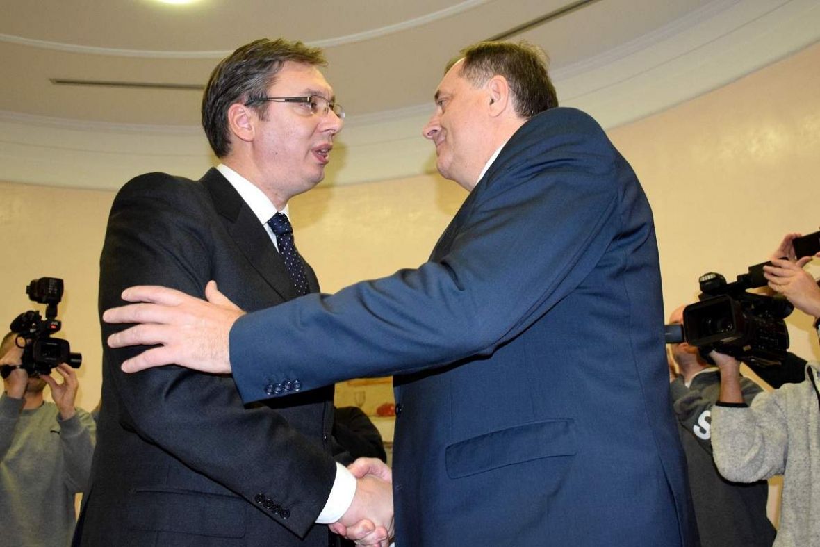 Dodik: Vučića i mene prisluškuju britanski špijuni