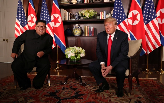 Sastanak Trampa i Kim Džong Una