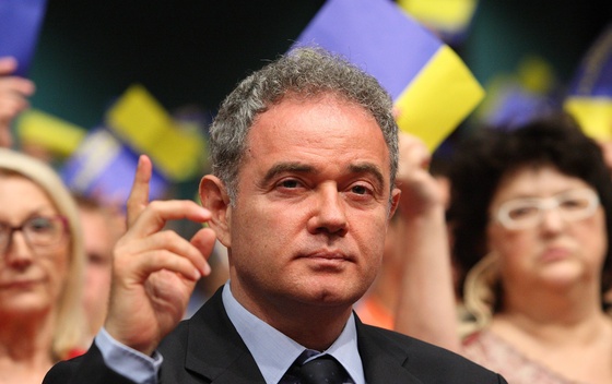Izbori u Demokratskoj stranci: Zoran Lutovac novi predsjednik