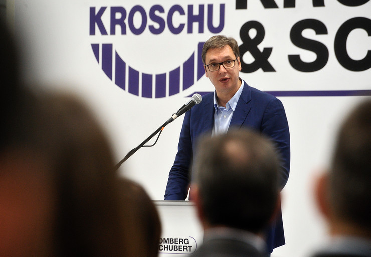 Vučić: Narednih dana ću povezati pojedine političare vezano i za Olivera Ivanovića