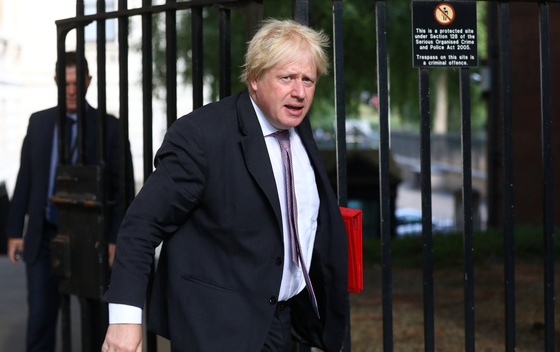 Šok u Britaniji: Boris Džonson podnio ostavku!