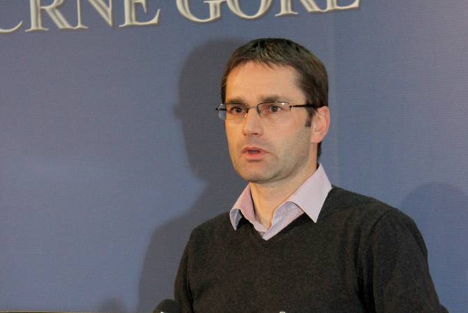 Rudović: Neophodna promjena strategije opozicije