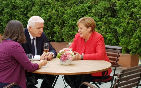 Marković i Merkel saglasni: Nema promjene granica na Balkanu