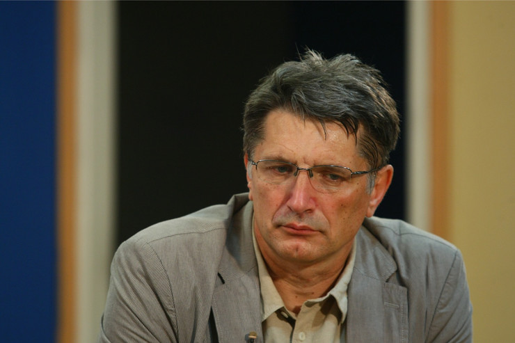 Vuletić: Na Kosovu ne ulazite samo u sukob sa Albancima, već i sa NATO paktom