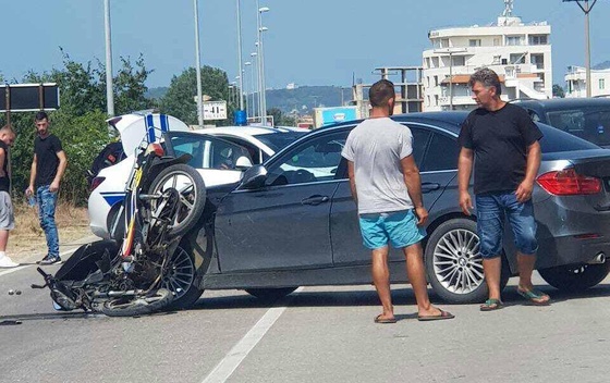 Udes u Ulcinju: Povrijeđen motociklista