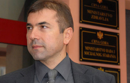 Smijenjen Vladimir Pavićević