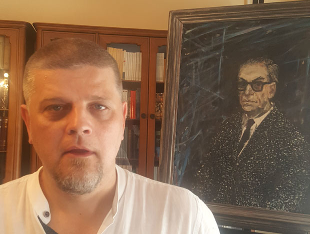 Pisac Vladimir Kecmanović: Srbija mora da zaštiti Srbe u Crnoj Gori s kojima se režim obračunava!