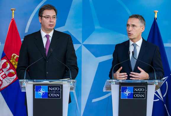 Vučić: Srbija ostaje vojno neutralna, ali će sarađivati sa NATO