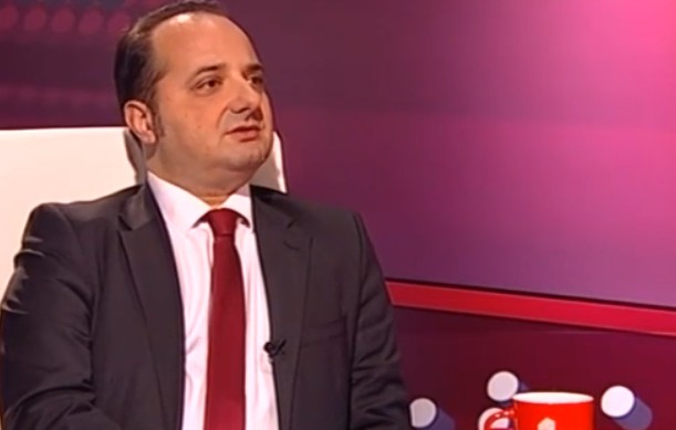 Raković za IN4S: Biću zahvalan režimu ako mi zabrane ulazak u Crnu Goru