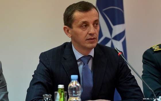 Podržava vojsku Kosova: Bošković zabada nož u leđa Srbiji