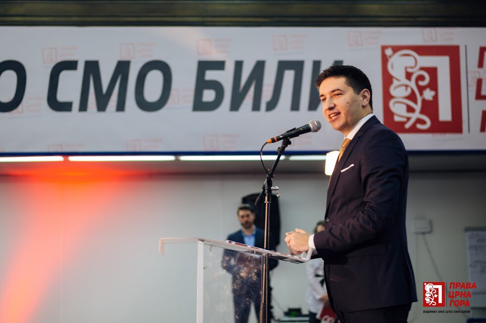 Dajković: Papa nije dobrodošao, dok god se naš Patrijarh proganja