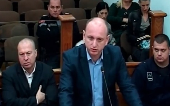 Odloženo suđenje za “državni udar”: Knežević hoće da ga brani samo advokat Radosavljević