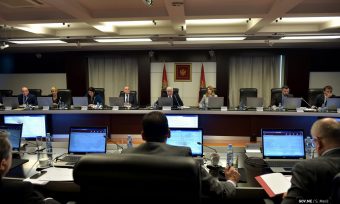 Vlada jedno, ministar drugo: Nuhodžić tvrdi da nema spiskova nepoželjnih