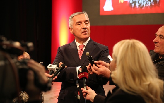 Đukanović nekad slavio, danas vrijeđa: Podgorička skupština je izdaja Crne Gore