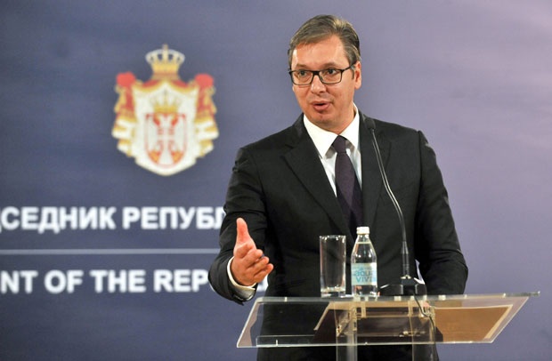 Vučić: Crna Gora pokazala da su joj Albanci bliži od Srba