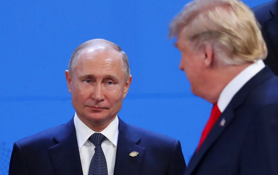 Kremlj: Putin i Tramp imali kratak sastanak