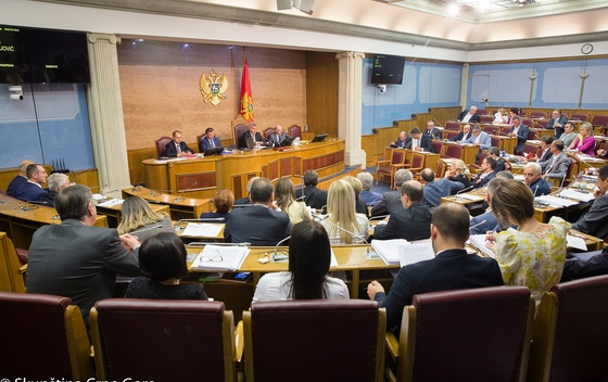 MANS: Prekid bojkota doprinio poboljšanju rada parlamenta