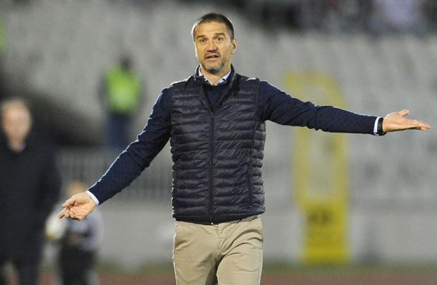 Crno-beli mirni: Mirković ostaje na klupi Partizana