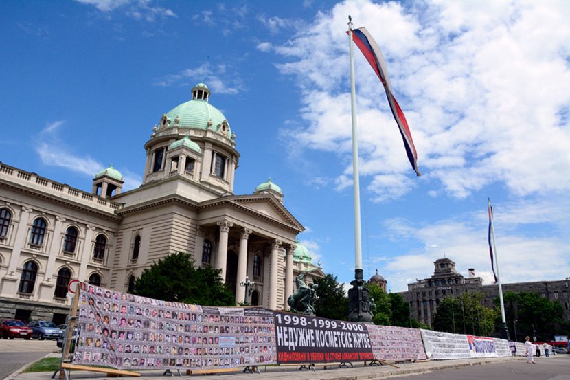 Opozicija poziva na bojkot Skupštine, Đurić odgovara: Njihove laži su pokušaj da zemlju uvede u vanredno stanje