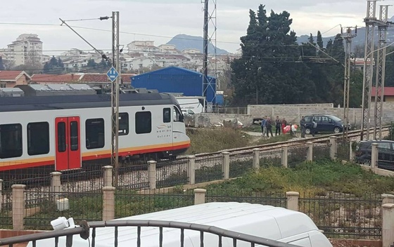 U Baru: Učenica stradala na pruzi