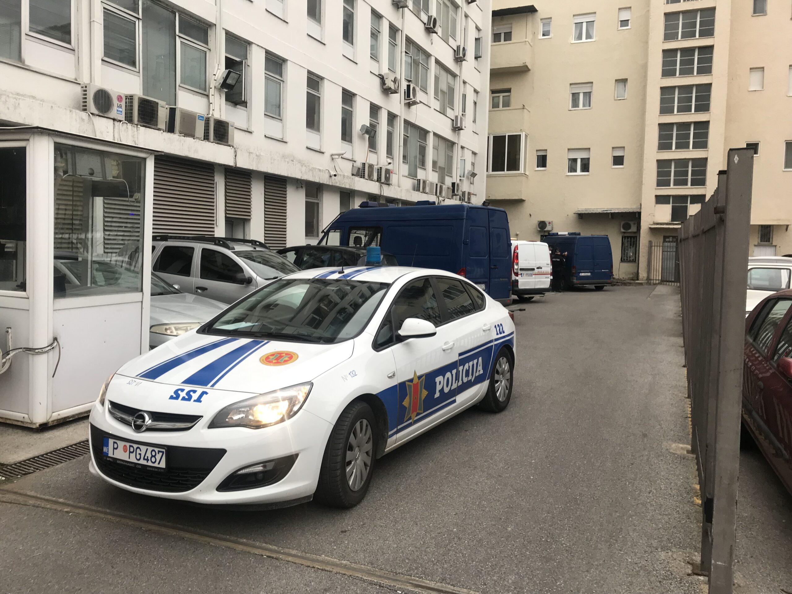 Borba ekskluzivno saznaje: Među uhapšenima za utaju pola miliona i bivši policijski službenik!