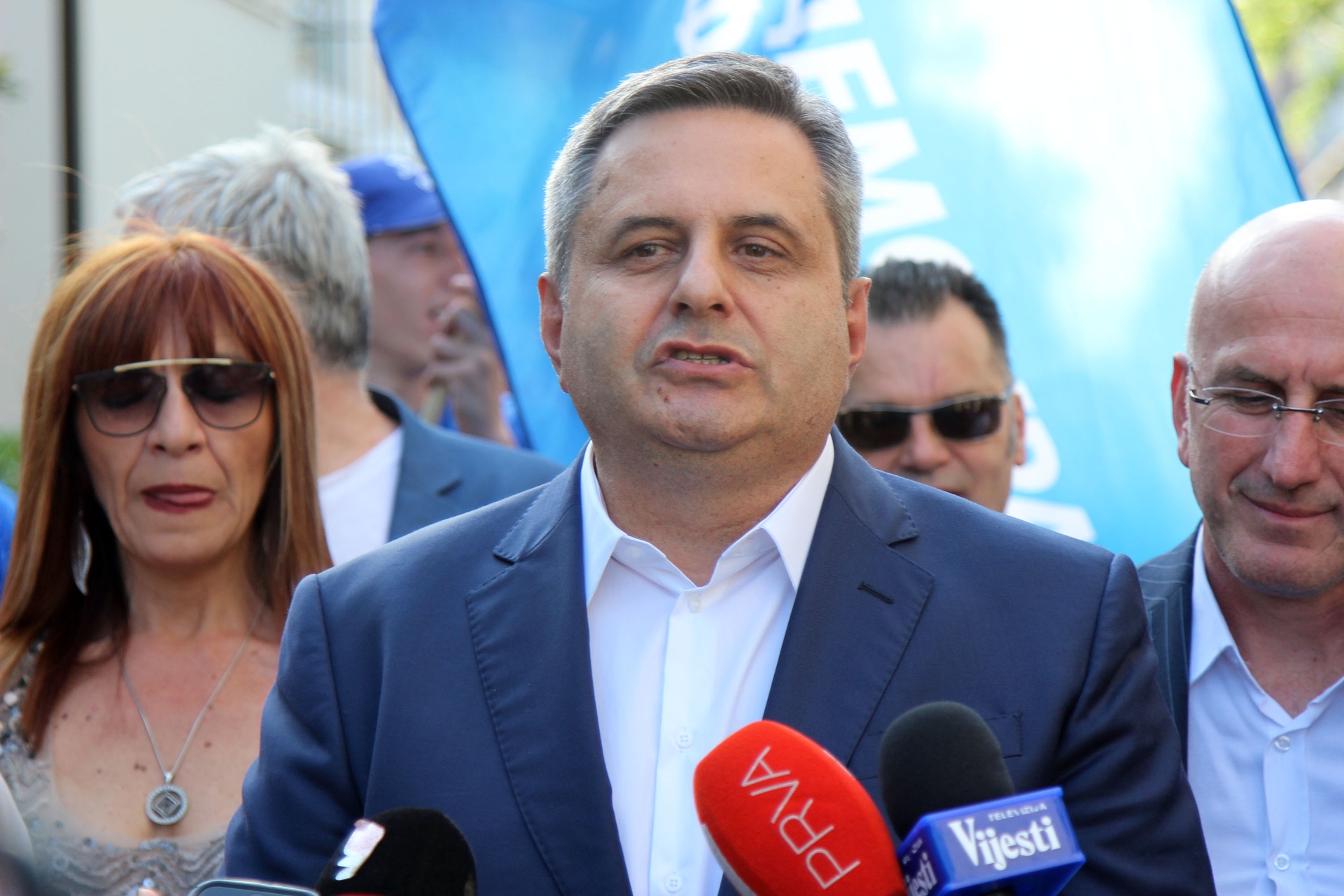 Radunović: Branićemo Milana Kneževića do kraja, pozivamo narod da dođe ispred Skupštine!