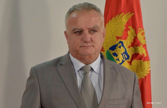 Spremaju zakon: Albanske zastave uvode legalno u Crnoj Gori