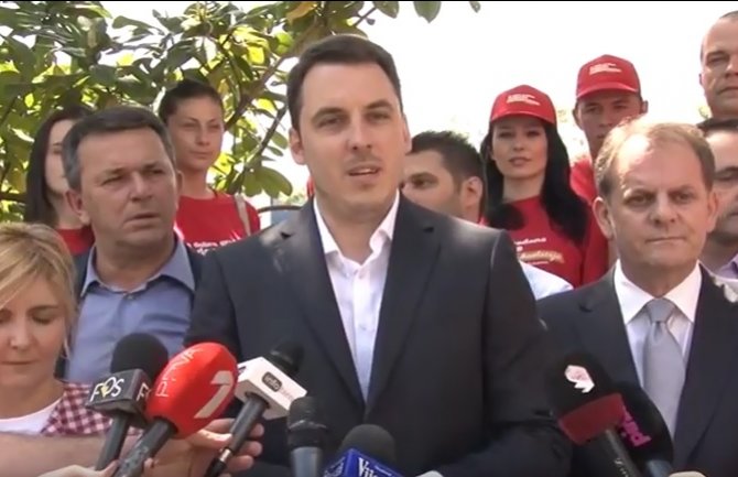 Ivan Vuković nastavlja da bruka Podgoricu: Zabranio doček pravoslavne Nove godine!
