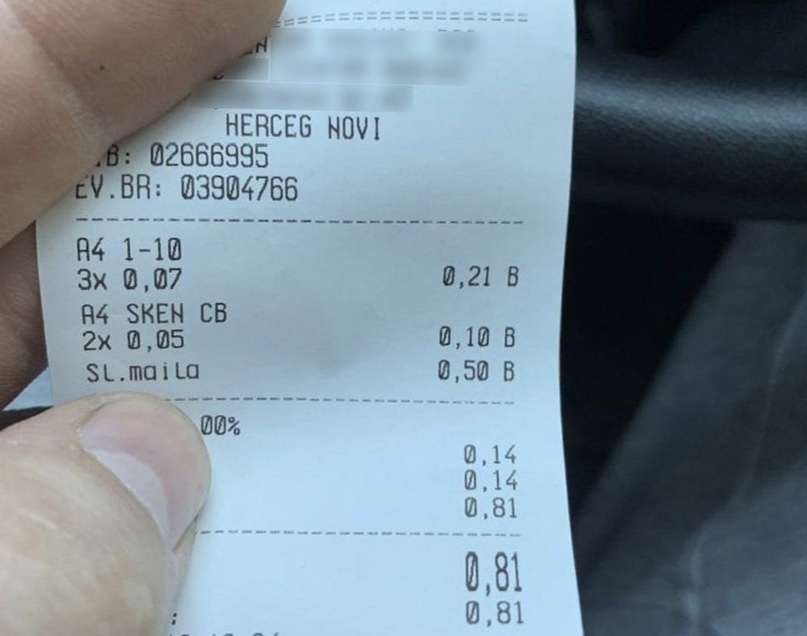 Na računu fotokopirnice iz Herceg Novog našla se i jedna stavka koju niko ne naplaćuje, a skuplja je od svih (FOTO)