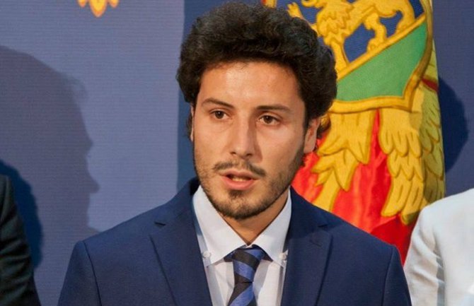 Abazović: Đukanović je ponizio državu