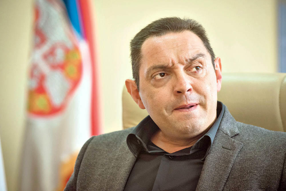 Aleksandar Vulin: Albanske partije vladaju Crnom Gorom, direktive dobijaju iz Tirane!