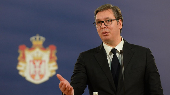 Vučić čestitao Božić