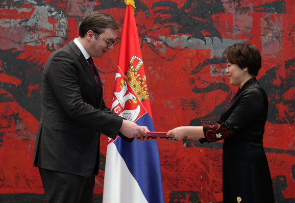 Vučić sa novom ambasadorkom Kine u Srbiji: Odnosi sa Kinom na najvišem nivou u istoriji