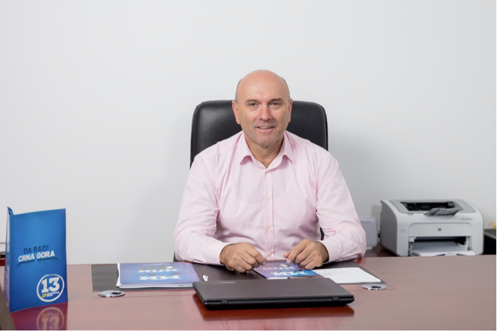 Carević uvodi disciplinu u opštinu Budva