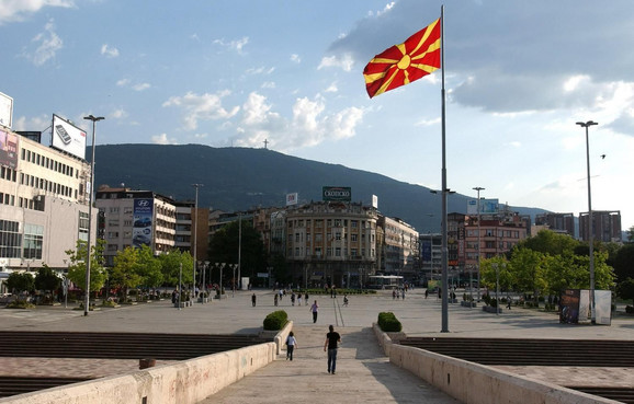 Anketa: Skoro polovina Makedonaca protiv promjene imena