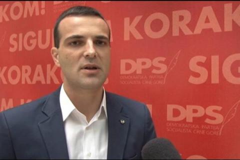 Za DPS normalno da njihovi funkcioneri uzimaju koverte od biznismena