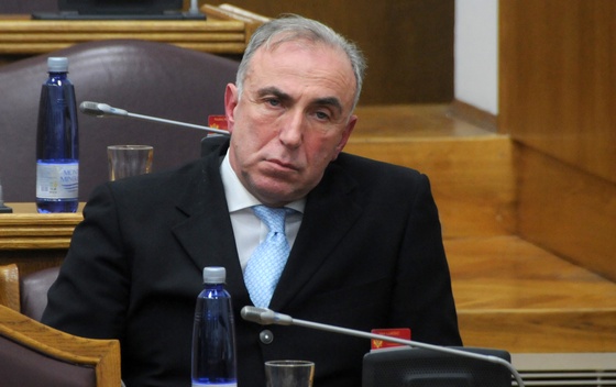 Duško Knežević o VDT-u: Ivica je ogrezao u kriminal, uzima mito, a sinovi su mu povezani sa narko klanovima!