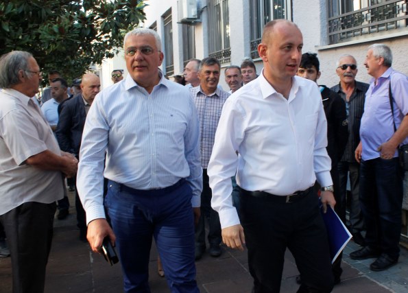 Sud bez dokaza osudio Mandića i Kneževića: Đukanović gurnuo državu na ivicu građanskih sukoba!