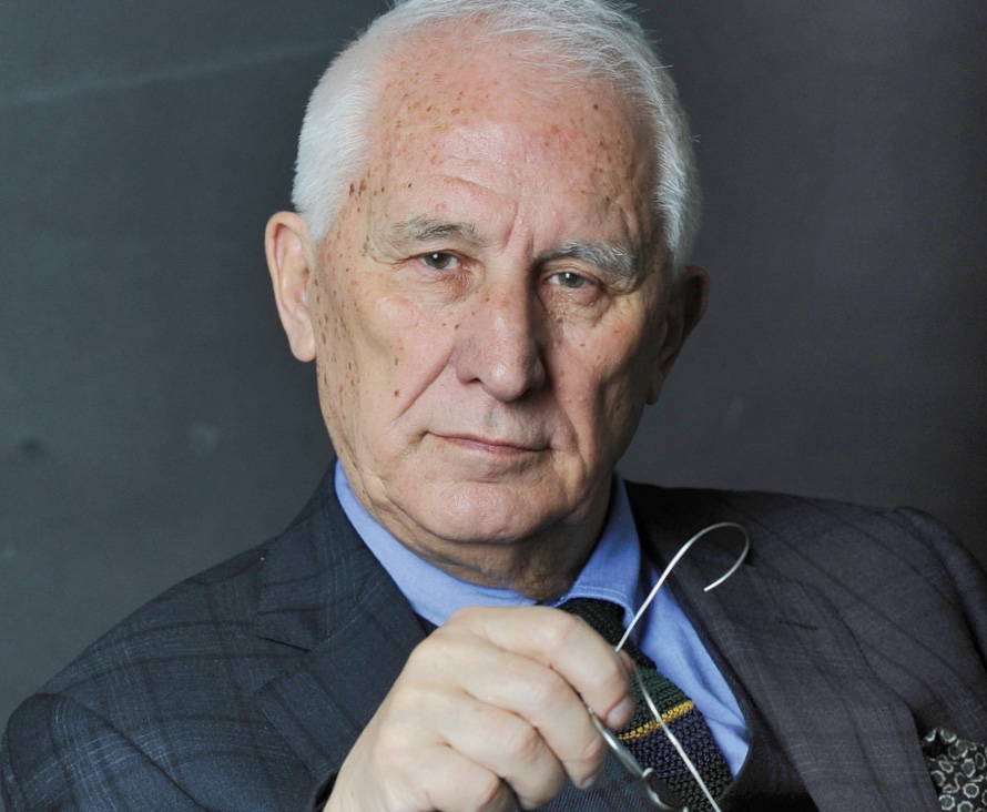 Bećković: Presudom liderima DF-a, režim će presuditi Crnoj Gori