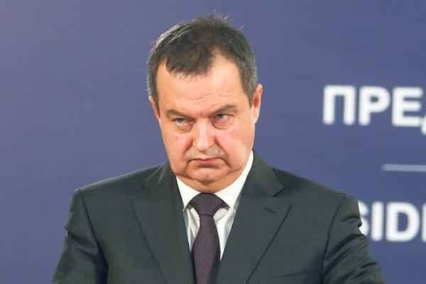 Dačić: Svi protiv prekrajanja granica, a prekrojili granicu Srbije
