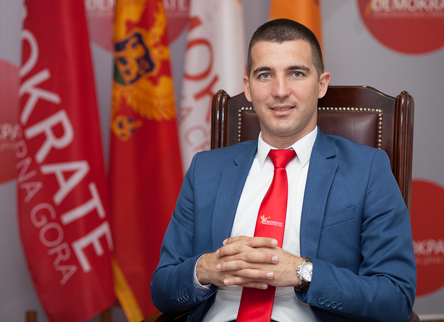 Zbunjujuće poruke lidera Demokrata: Bečiću prioritet da kadrira po opoziciji, nego da smjenjuje vlast