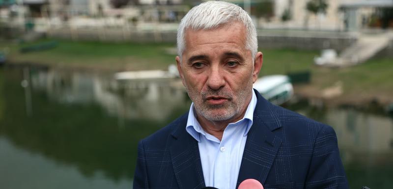 Perović očekuje da će doći većina iz opozicije