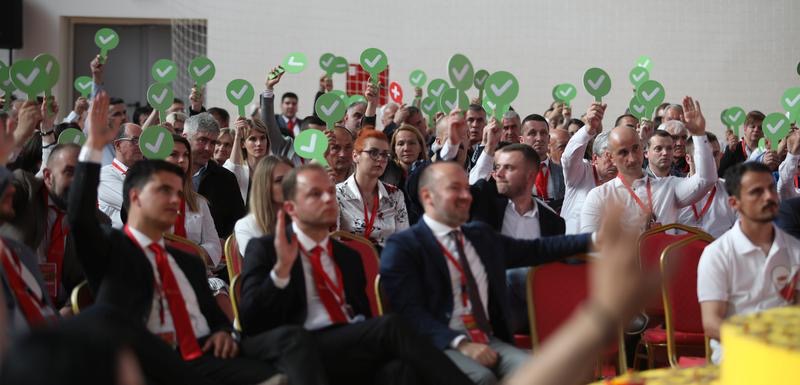 Demokrate: Dodjela stambenih kredita potvrda da za DPS nisu svi građani isti